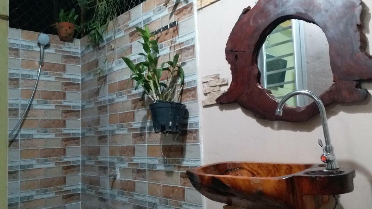 Kota'S House Homestay Хюэ Экстерьер фото